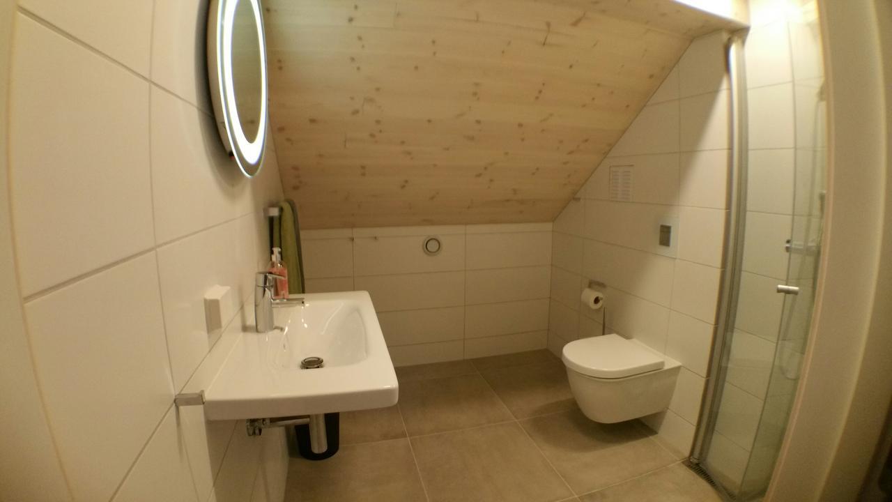 Lysvoldbrygga Bed and Breakfast Henningsvaer Exterior foto