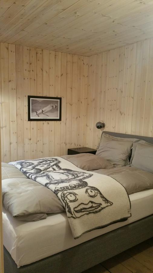 Lysvoldbrygga Bed and Breakfast Henningsvaer Exterior foto